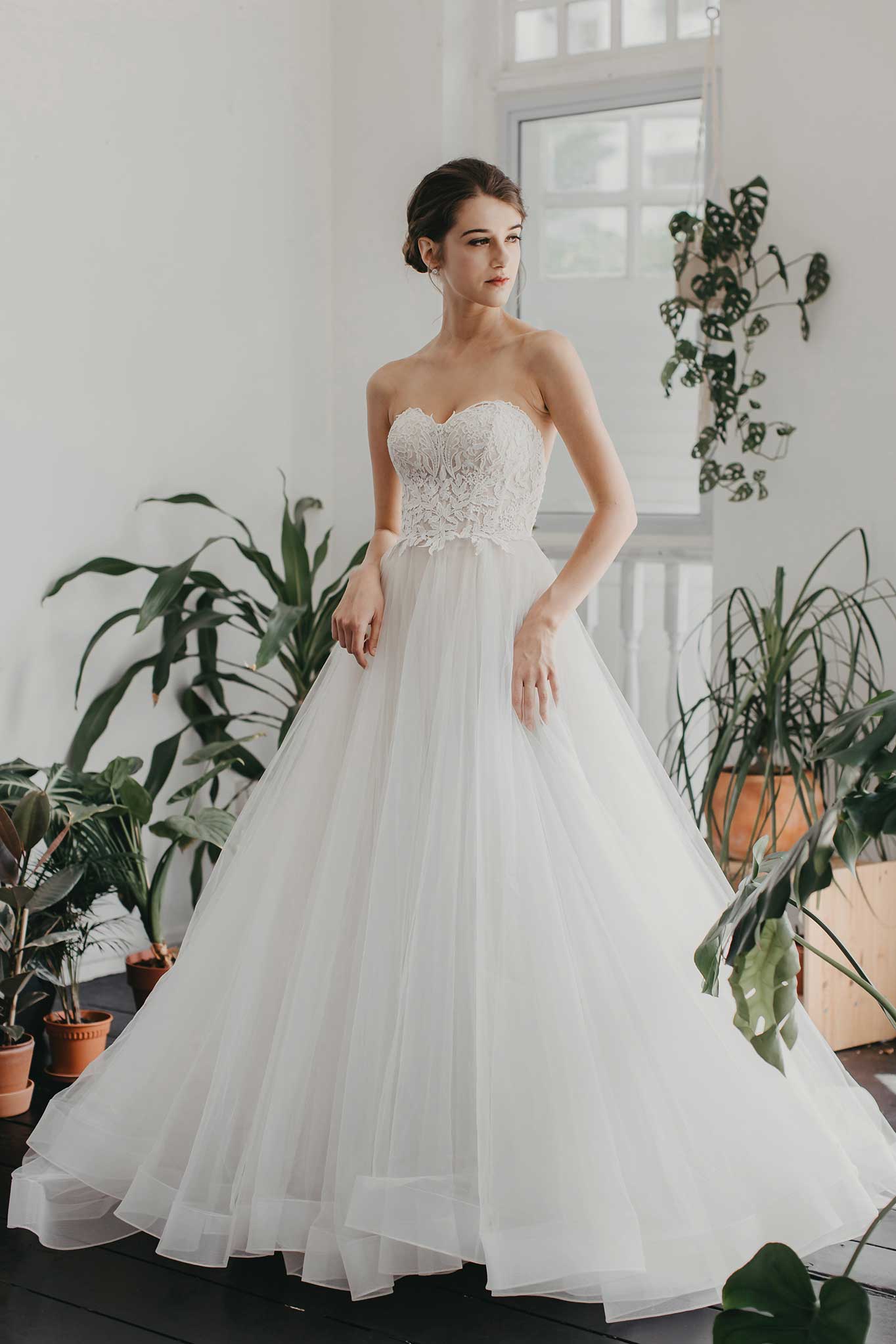 Odelia-wedding-dress-weddingdress-bridalgown-5_